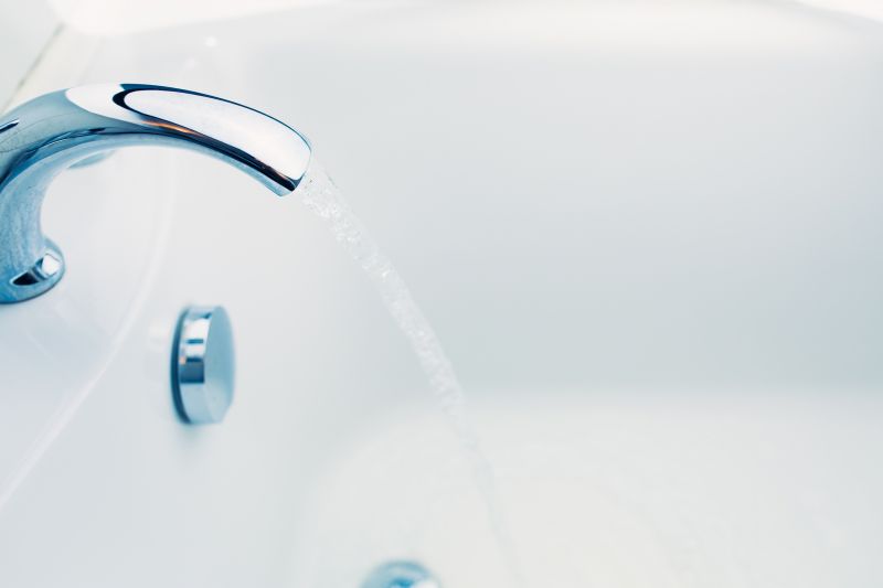 Best Bathtub Refinishing Contractors in Franklin, OH